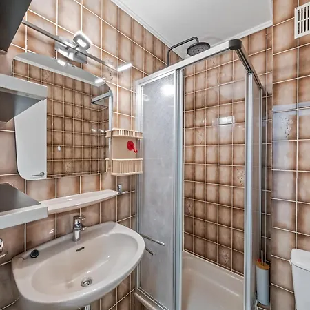 Spacious Duplex In *